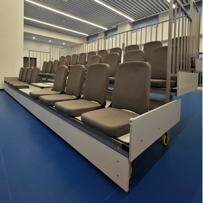 Komfortable und sichere Sitzplätze für Teleskop-Bleacher Ergonomische Konstruktion und internationale Sicherheitsstandards